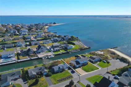 Homes for sale in East Quogue | View 39 Barracuda Road | 4 Beds, 3 Baths