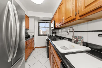 Homes for sale in Astoria | View 21-25 34th Avenue, 15C | 3 Beds, 1 Bath