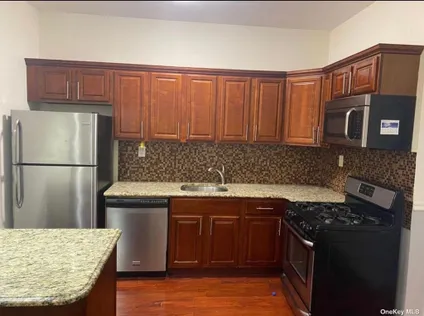 Homes for rent in East Flatbush | View 1006 E 53rd Street | 3 Beds, 1 Bath