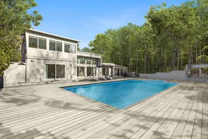 Homes for sale in East Quogue | View 32 Fox Hollow Drive | 5 Beds, 4 Baths