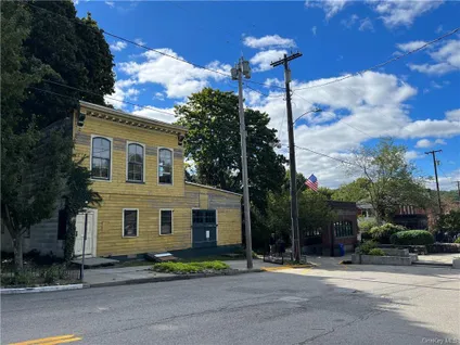 Homes for sale in Cold Spring | View 37 Main Street