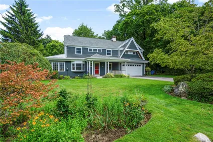 Homes for rent in Mamaroneck | View 712 Seney Avenue | 4 Beds, 3 Baths