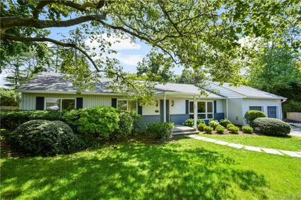 Homes for rent in Mamaroneck | View 877 Port Drive | 3 Beds, 2 Baths