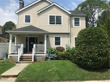 Homes for rent in White Plains | View 4 Linda Avenue | 3 Beds, 3 Baths