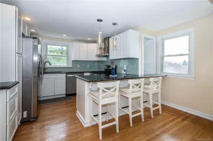 Homes for rent in Mamaroneck | View 176 Madison Street, 2 | 3 Beds, 1 Bath