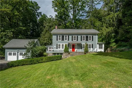 Homes for sale in New Castle | View 275 Quaker Road | 5 Beds, 4 Baths