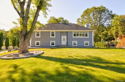 Homes for rent in Yorktown | View 135 California Road | 4 Beds, 2 Baths
