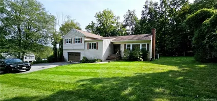Homes for rent in Ossining | View 171 Cedar Drive E | 4 Beds, 3 Baths