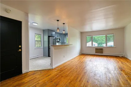 Homes for rent in Yonkers | View 19 Annmarie Place, 2 | 3 Beds, 1 Bath