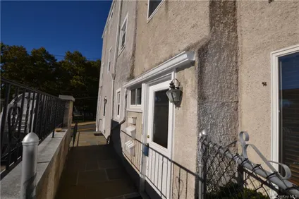 Homes for rent in Dobbs Ferry | View 56 Palisade Street, 2 | 1 Bed, 1 Bath