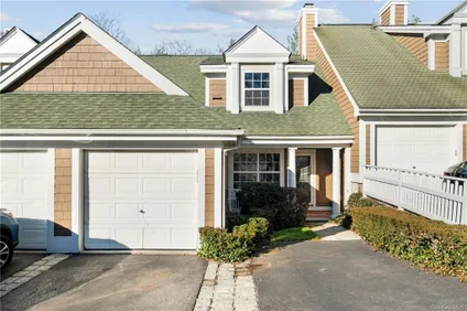 Homes for sale in Briarcliff Manor | View 6 Winterberry Lane | 2 Beds, 2 Baths