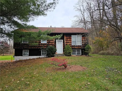 Homes for sale in Hopewell Junction | View 2 Kensington Drive | 3 Beds, 1 Bath