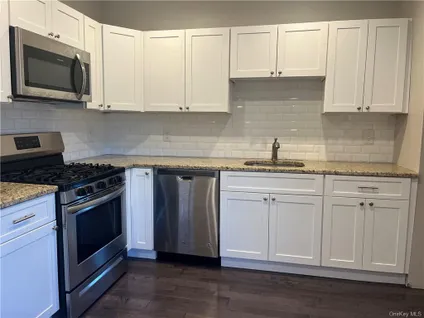 Homes for rent in Dobbs Ferry | View 105 Main Street, 1 | 2 Beds, 1 Bath
