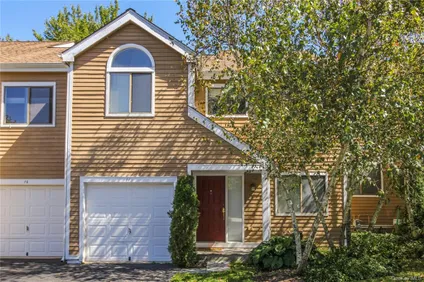 Homes for sale in Chappaqua | View 11 Deer Run | 2 Beds, 2 Baths