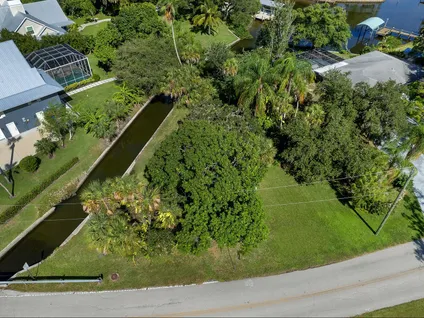 Homes for sale in Sarasota | View 423 Magellan Drive
