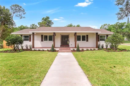 Homes for sale in Windermere | View 406 Oakdale Street | 3 Beds, 2 Baths