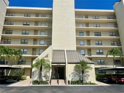 Homes for sale in Clearwater | View 3200 Cove Cay Drive, 1A | 3 Beds, 2 Baths