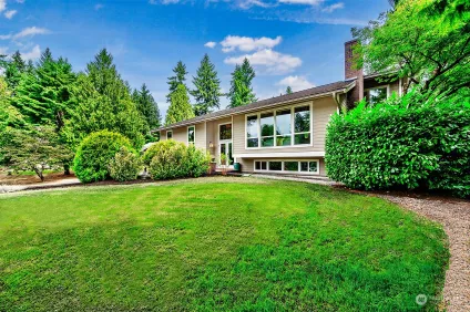 Homes for sale in Kirkland | View 6602 134th Avenue Ne | 4 Beds, 3 Baths