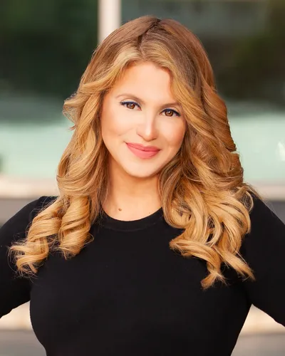 Annette Hayun