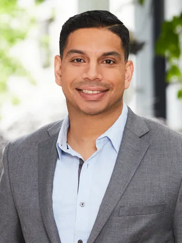 J.F. Martinez