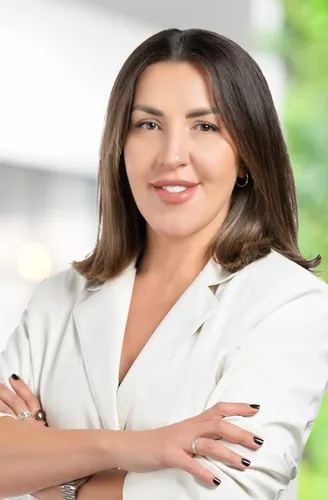 Julia Alexander