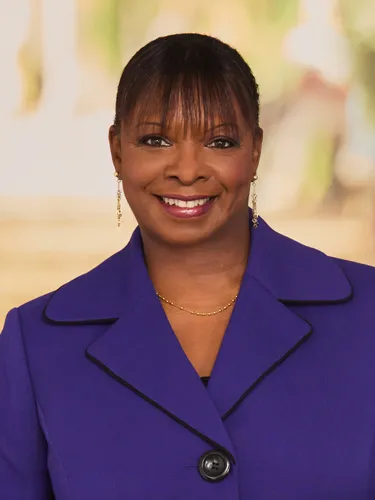 Loida Edwards