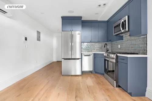 386A Lafayette Avenue, 1
