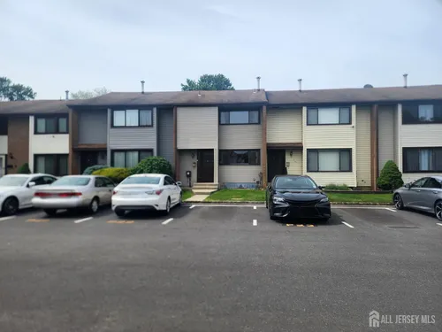 197 Canterbury Court, East Windsor, NJ 08520 Property for sale