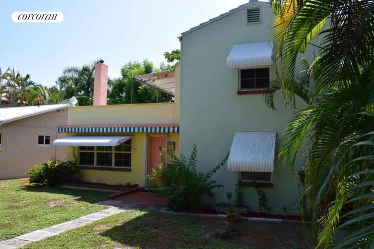 New York City Real Estate | View 610 South Palmway | 3 Beds, 2 Baths | View 1