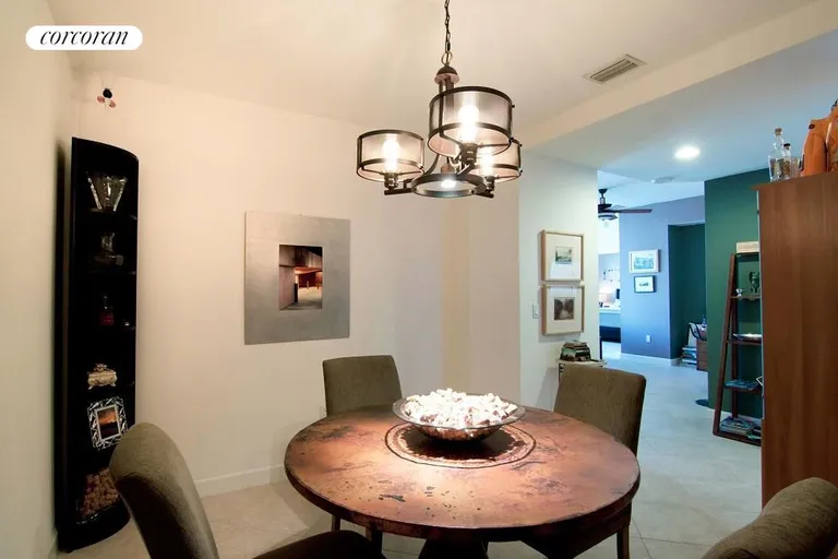 New York City Real Estate | View 801 South Olive Avenue 1009 | room 5 | View 6