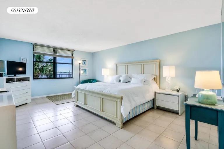 New York City Real Estate | View 3460 S Ocean Blvd 2100 | room 8 | View 9