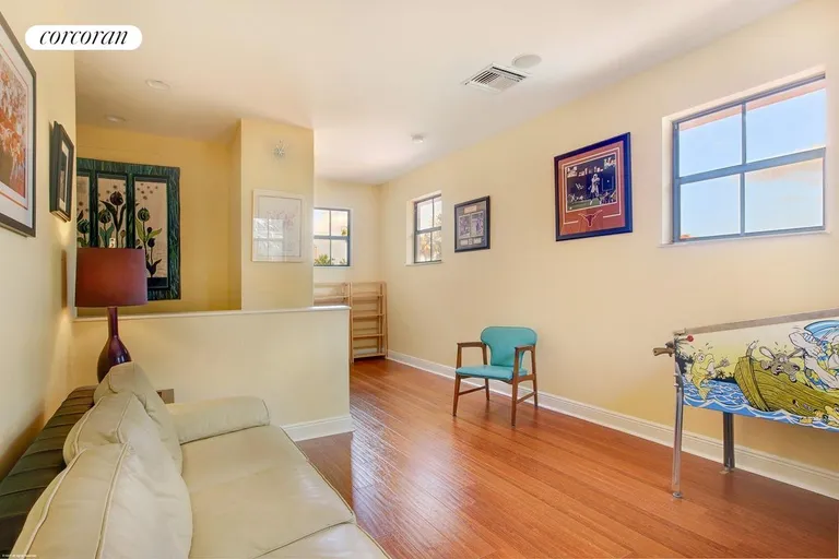 New York City Real Estate | View 31 Harbour Drive South | room 14 | View 15