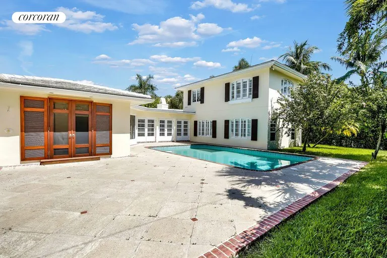 New York City Real Estate | View 3054 Gulfstream Road | 3 Beds, 3 Baths | View 1