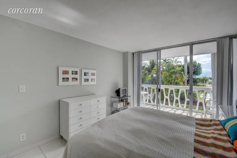 New York City Real Estate | View 2505 South Ocean Blvd #202 | room 8 | View 9