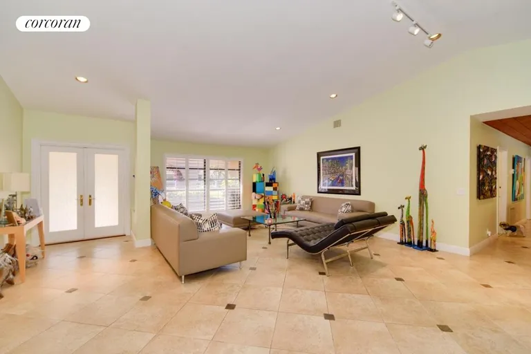 New York City Real Estate | View 32 Harbour Drive North | room 7 | View 8