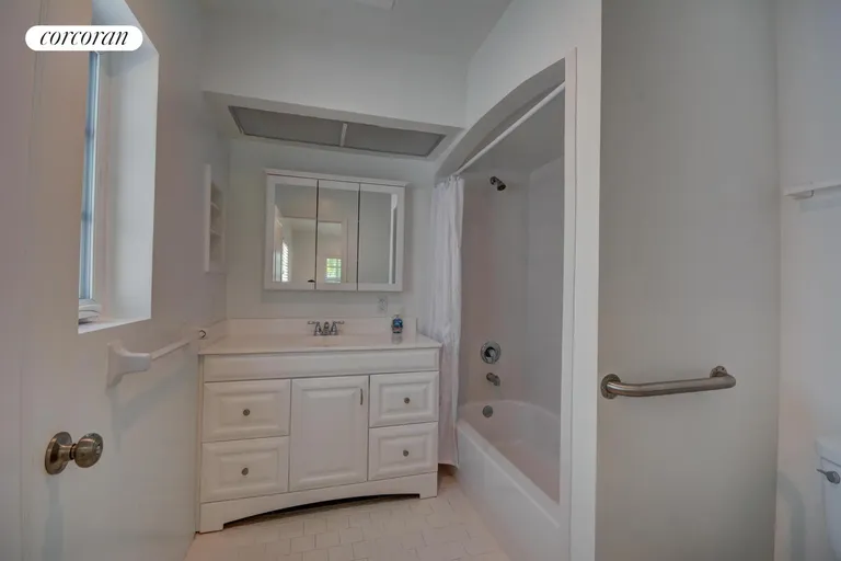 New York City Real Estate | View 1227 Crestwood Drive | room 14 | View 15