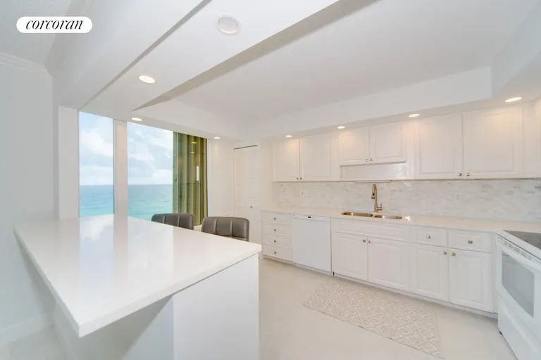 New York City Real Estate | View 3009 S Ocean Blvd 902 | room 2 | View 3