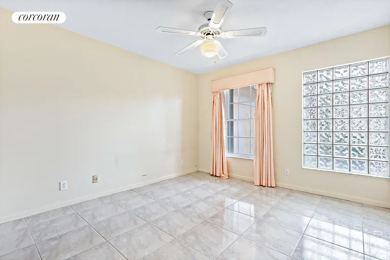 New York City Real Estate | View 10805 Maple Chase Dr. | room 14 | View 15