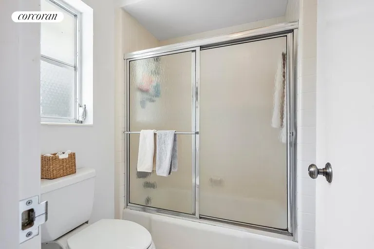 New York City Real Estate | View 2006 NW 3rd Avenue | room 32 | View 33