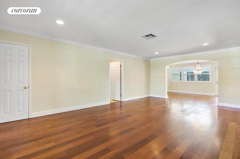 New York City Real Estate | View 222 S Seacrest Cir. | room 4 | View 5