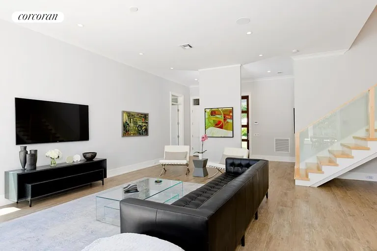 New York City Real Estate | View 425 NE 8th Ave. | room 6 | View 7