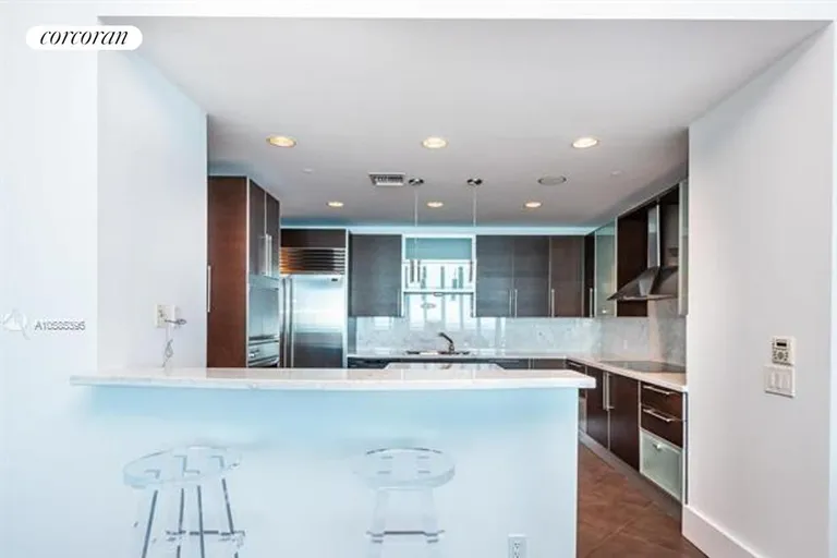 New York City Real Estate | View 5959 E Collins Avenue 1107 | room 22 | View 23