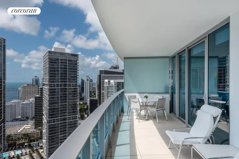 New York City Real Estate | View 200 Biscayne Blvd 4305 | room 6 | View 7