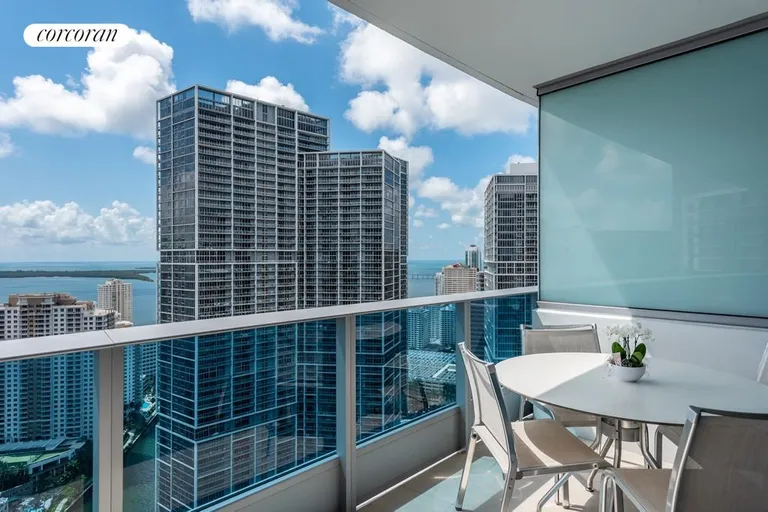 New York City Real Estate | View 200 Biscayne Blvd 4305 | room 7 | View 8
