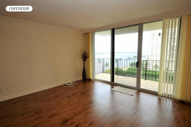 New York City Real Estate | View 1701 South Flagler Drive #1003 | room 3 | View 4