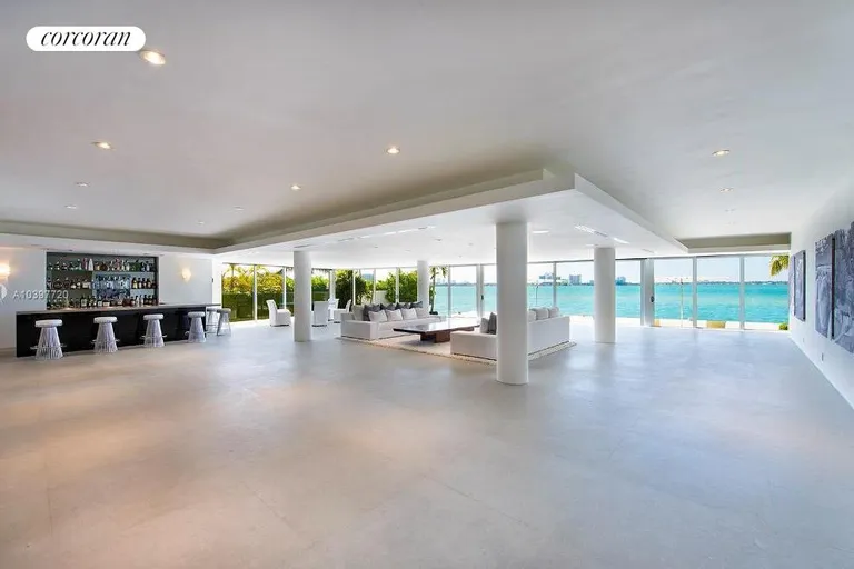 New York City Real Estate | View 7936 Biscayne Point Cir | room 9 | View 10