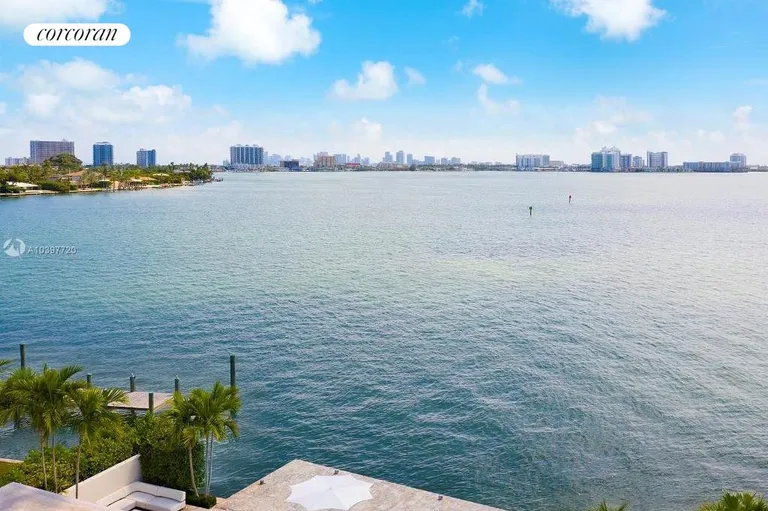 New York City Real Estate | View 7936 Biscayne Point Cir | room 31 | View 32