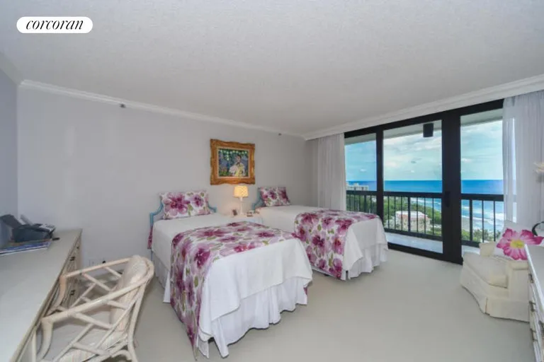 New York City Real Estate | View 4545 North Ocean Blvd #15A | room 8 | View 9