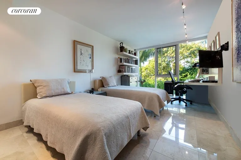 New York City Real Estate | View 2288 Sunset Drive | room 28 | View 29