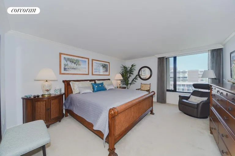New York City Real Estate | View 3009 S Ocean Boulevard P-02 | room 7 | View 8
